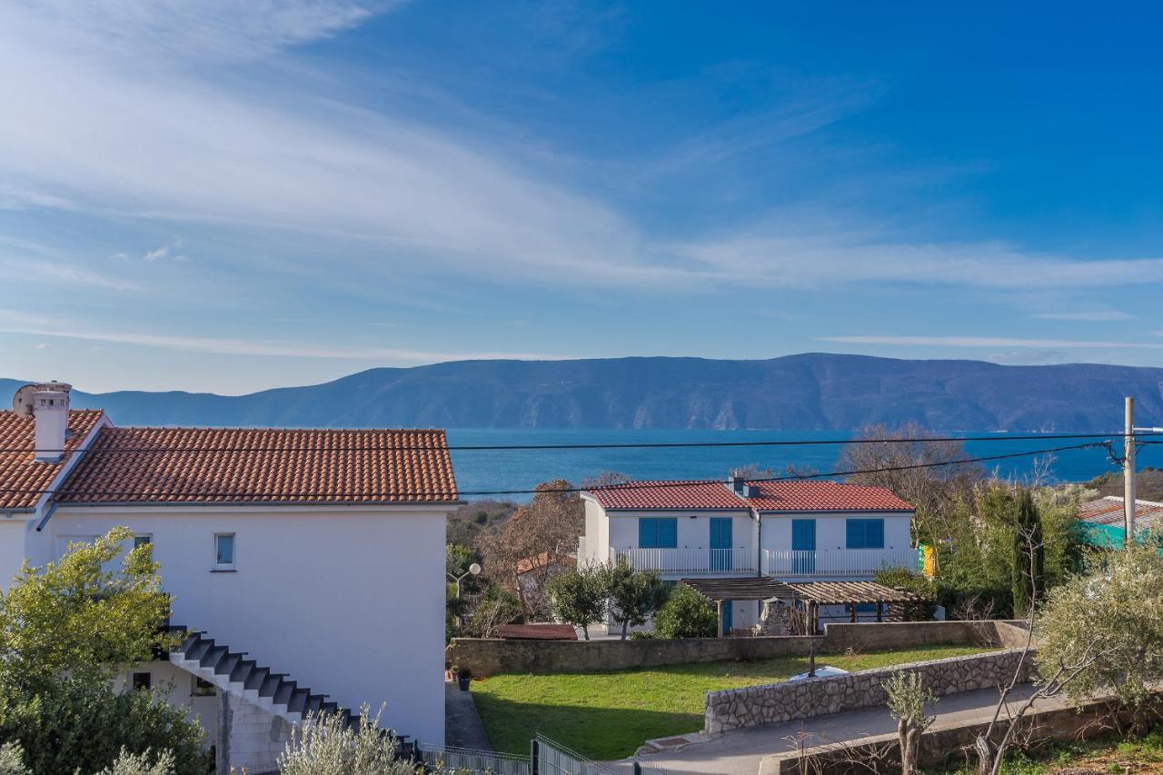 Holiday House Villa Andro Pinezići Esterno foto