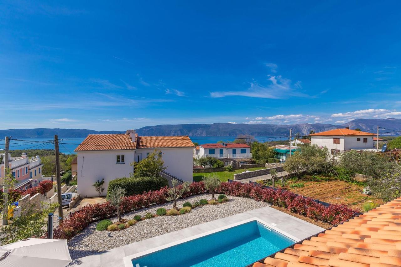Holiday House Villa Andro Pinezići Esterno foto
